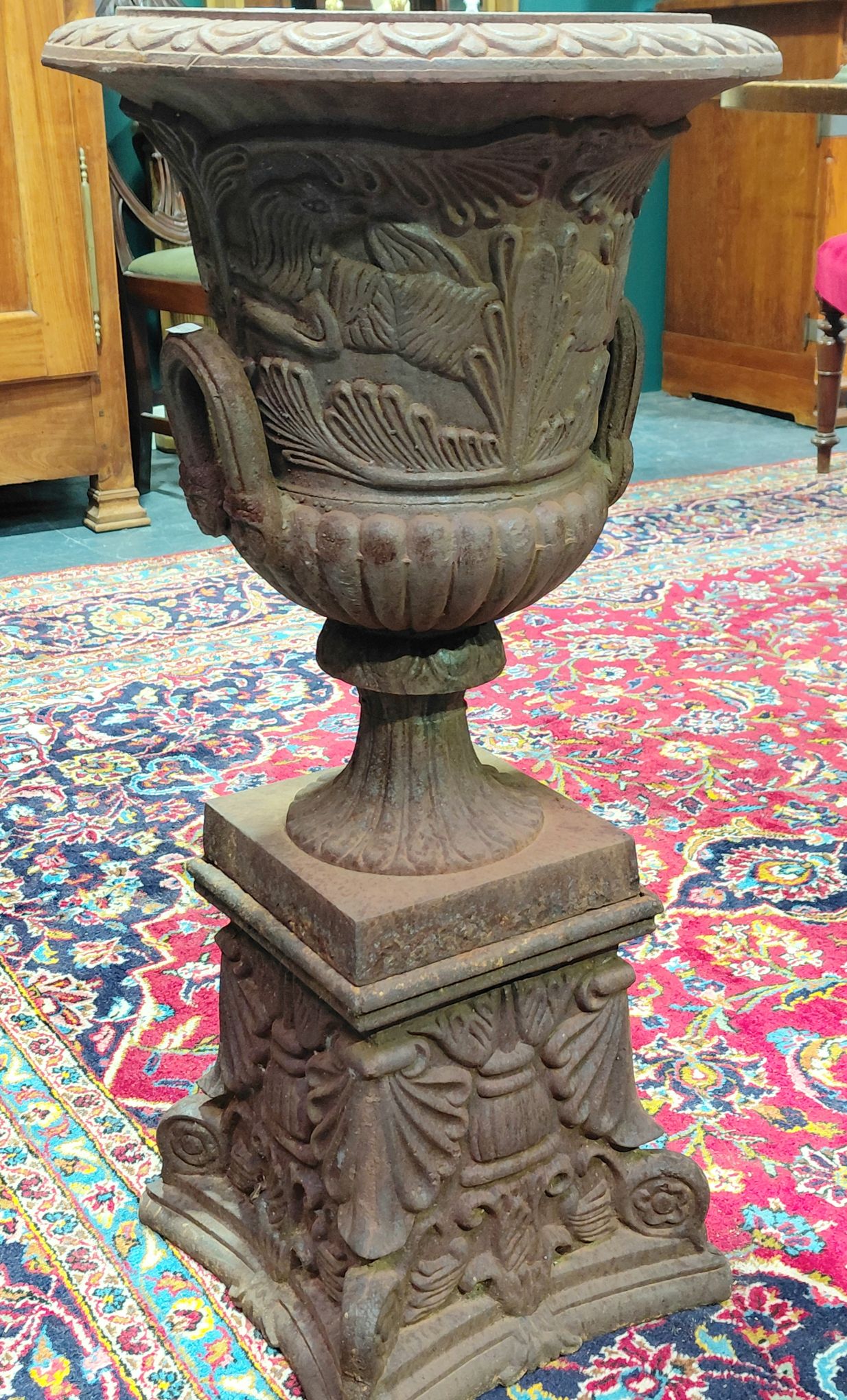 644 · CAST IRON URNS ON STANDS
