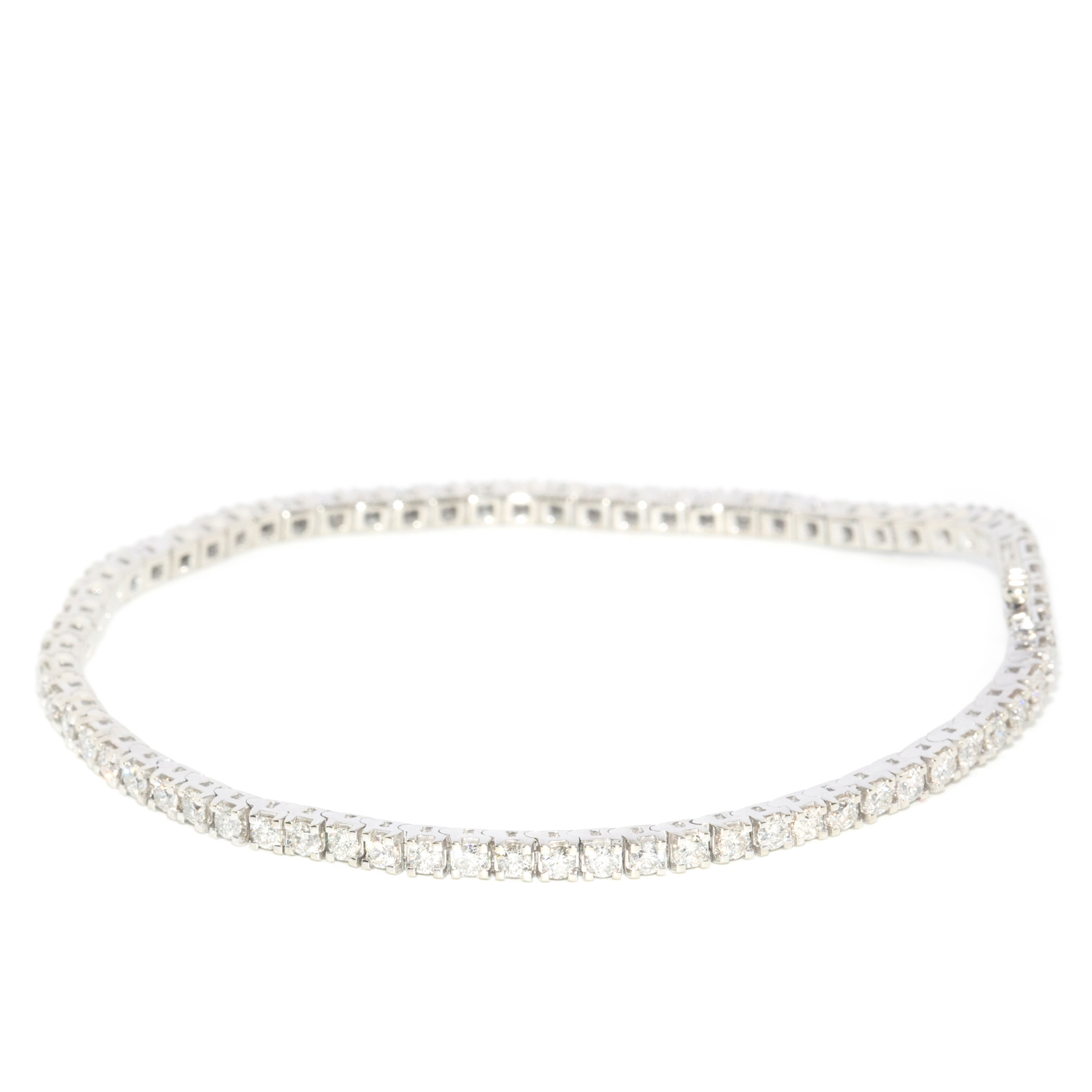 3.00 Carat Diamond Tennis Bracelet in 10ct White Gold