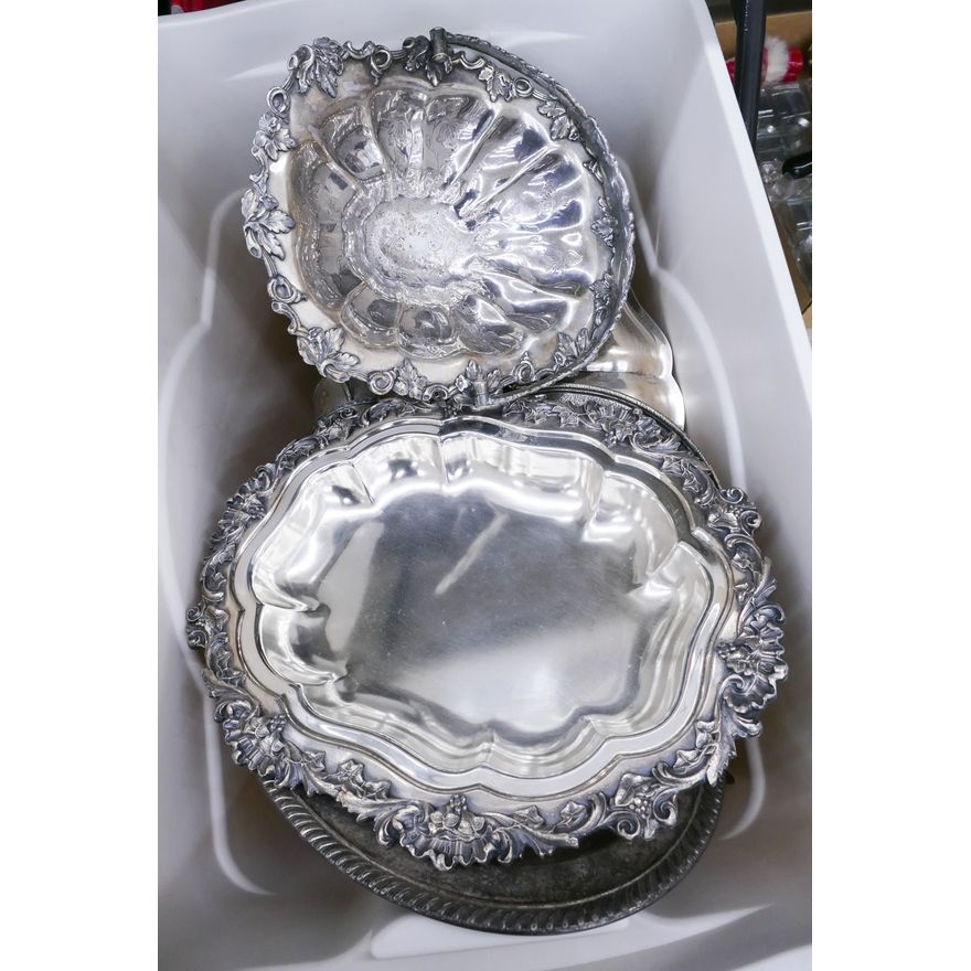 Large Tote Silverplate Serving Pieces