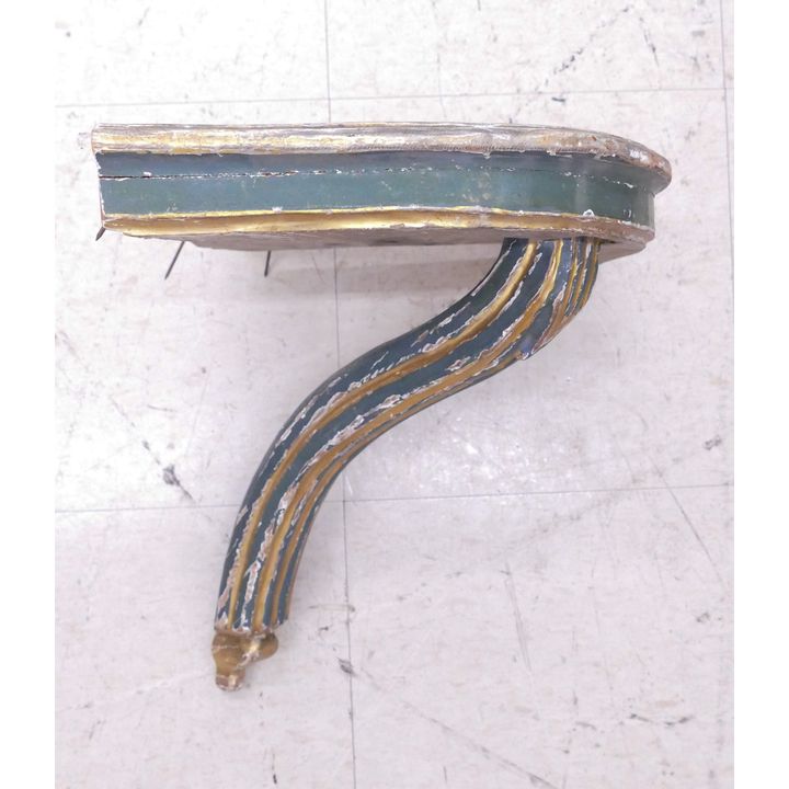 Italian 18th Century Gilt Wood Corner Wall Sconce- 14x17''