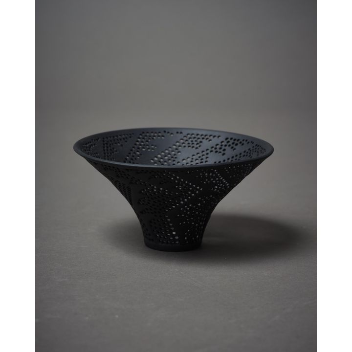 Sandra Black - Small flared Zig Zag vessel