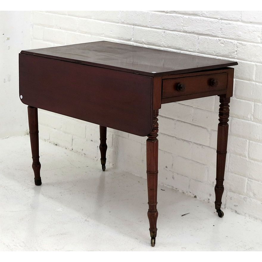 MAHOGANY PEMBROKE TABLE