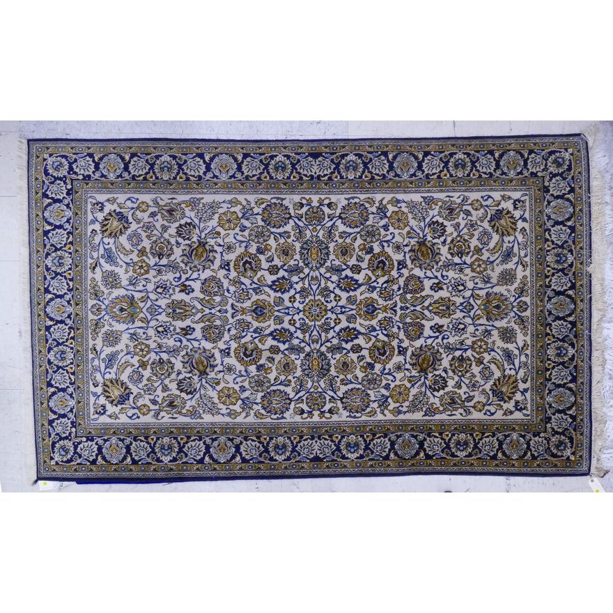 Persian Floral Cream Field Oriental Rug- 5'4'' x 8'8''