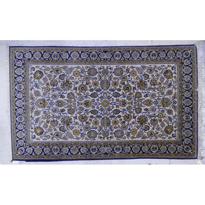 Persian Floral Cream Field Oriental Rug- 5'4'' x 8'8''