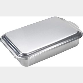 9" X 13" NORDIC WARE CLASSIC METAL 9X13 COVERED CAKE PAN