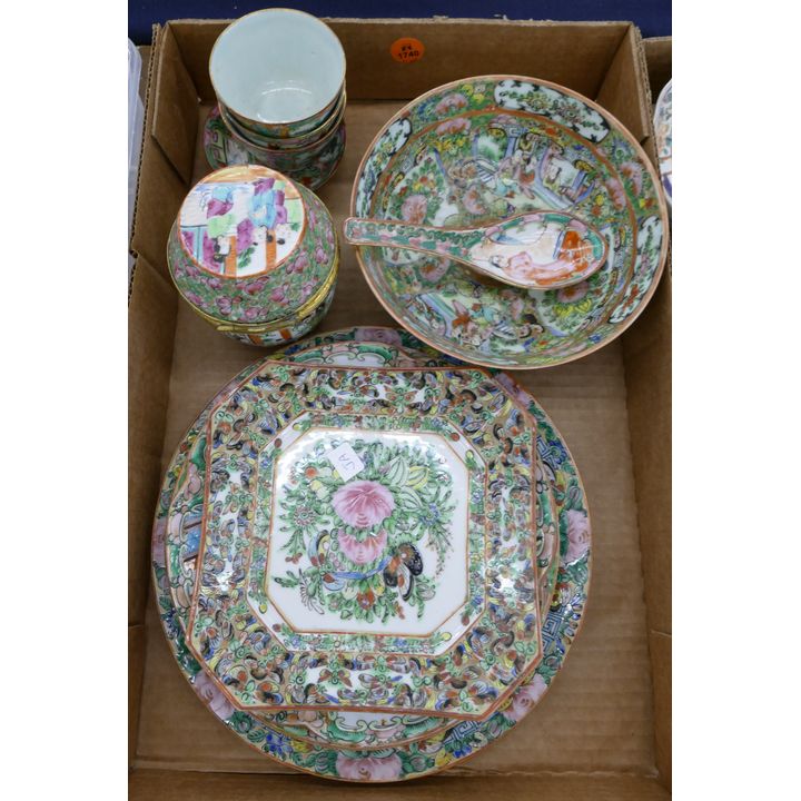 Box Old Chinese Rose Medallion Dishes