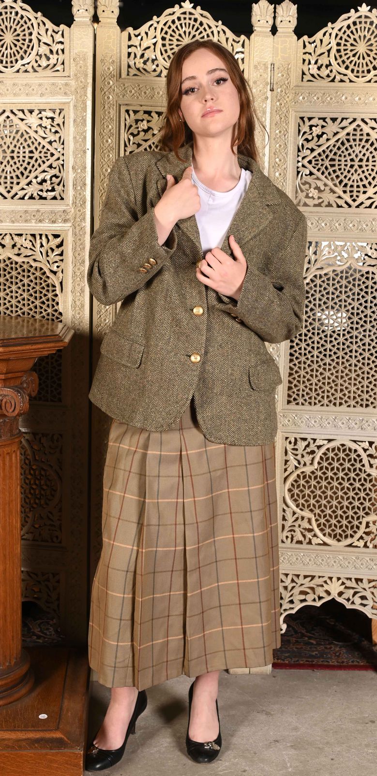 Classic Burberry Suits Vintage Burberry Ladie's Skirt Suit, Skirt