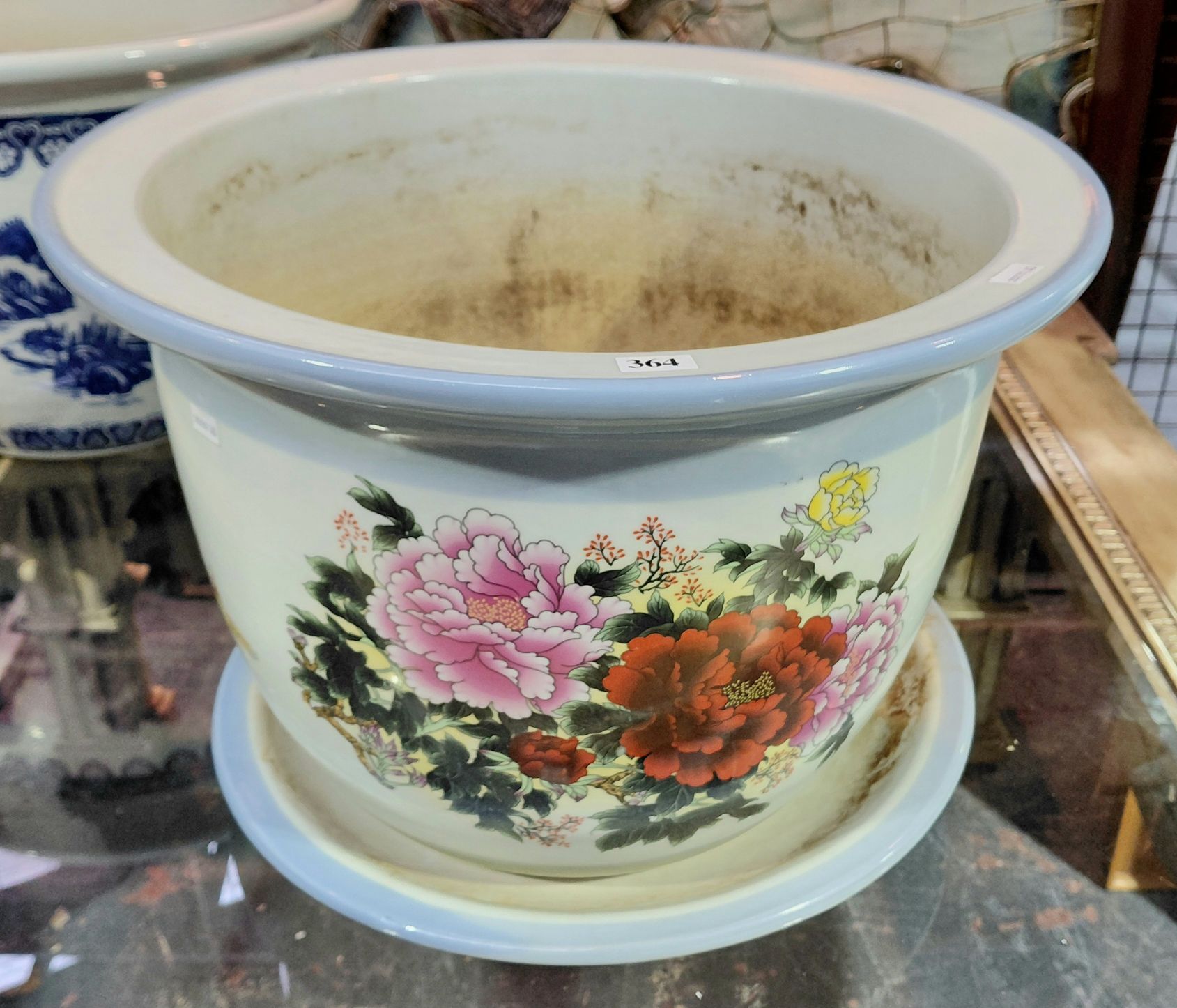 Large Chinese Pot