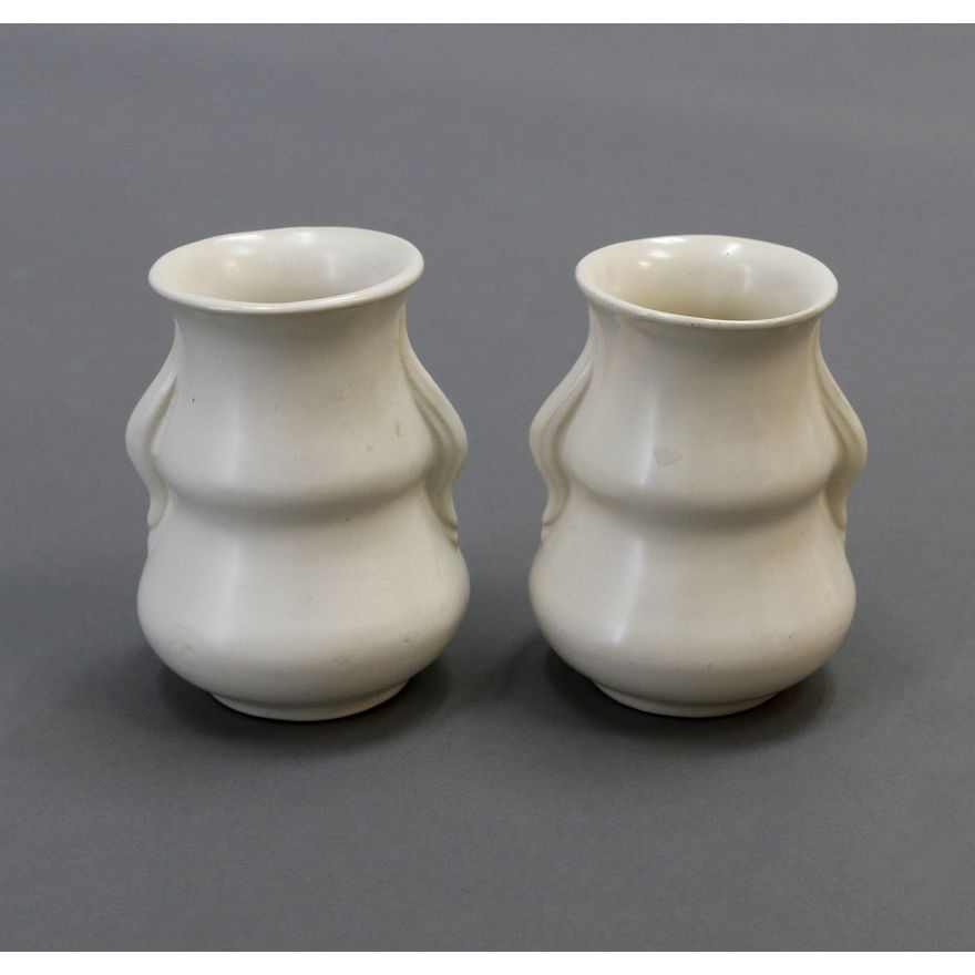 Crown Lynn Potteries, Pair of small white curvy vases