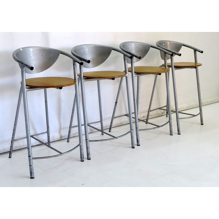 SET OF 4 KITCHEN STOOLS
