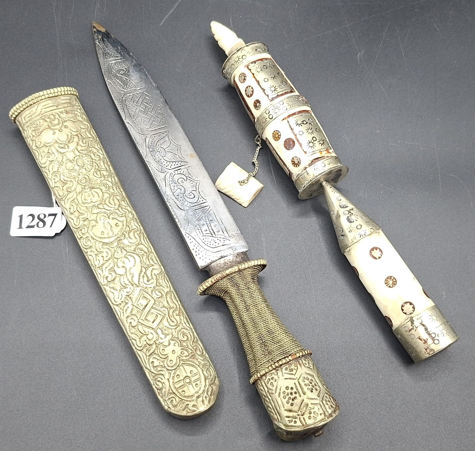 1287 · PRAYER WHEEL AND DAGGER