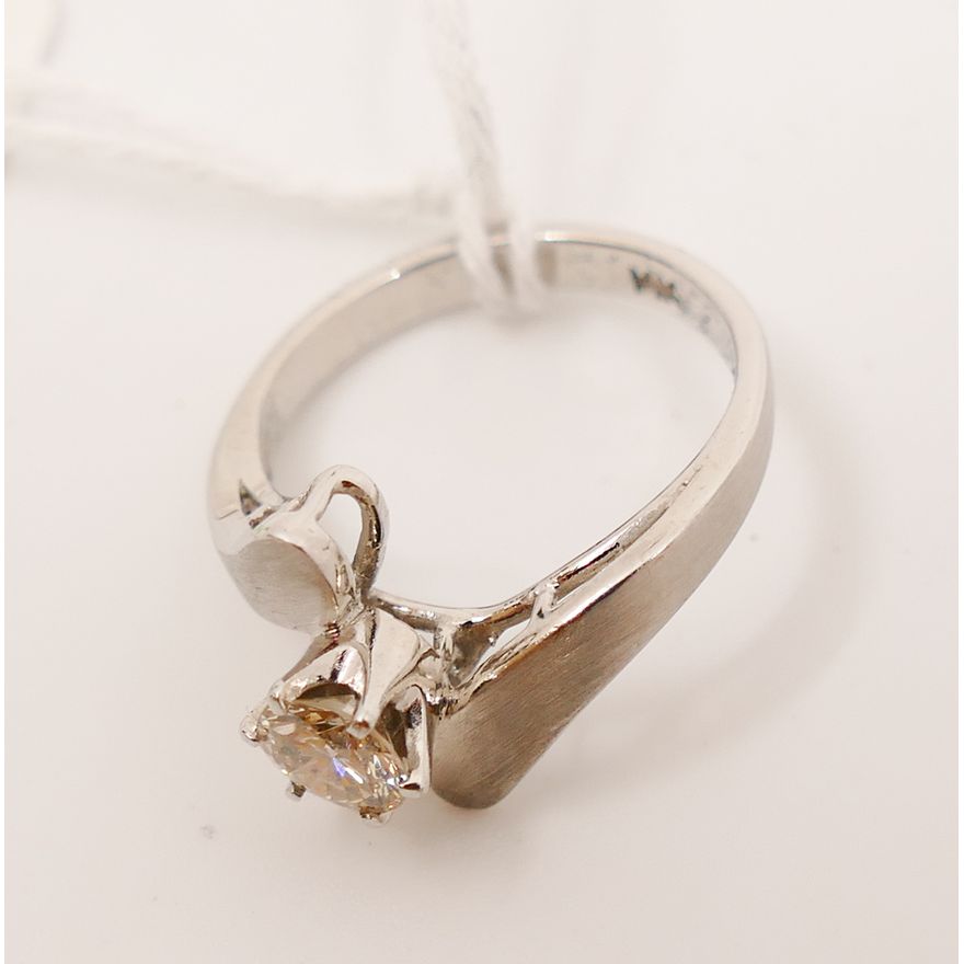 14K White Gold Diamond Solitaire Ring- 0.65 Carat Approx- 3.6g