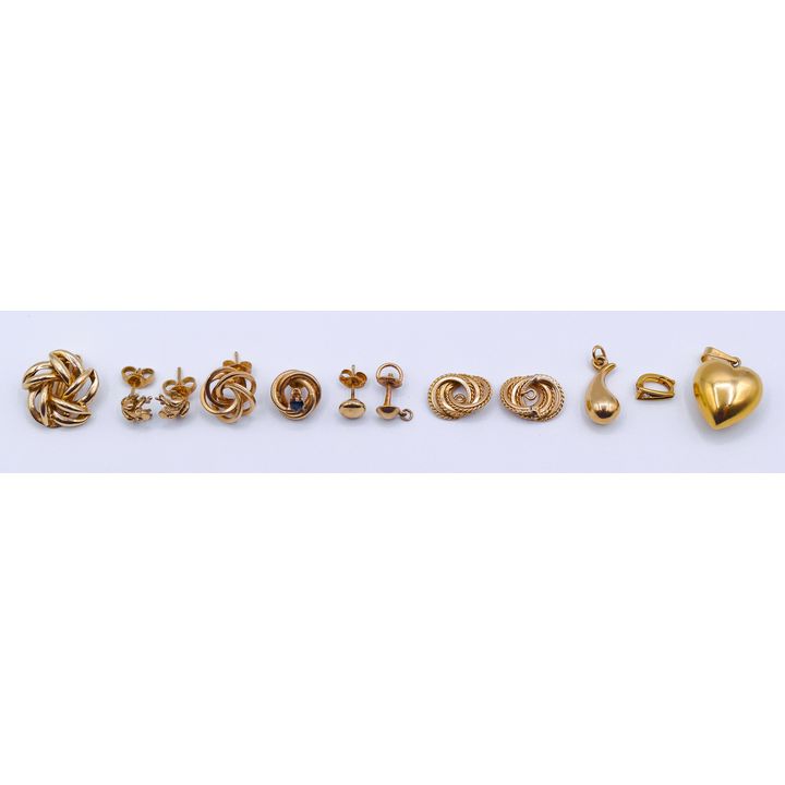 Box 14k Earrings and Pendants - 8.9 grams TW
