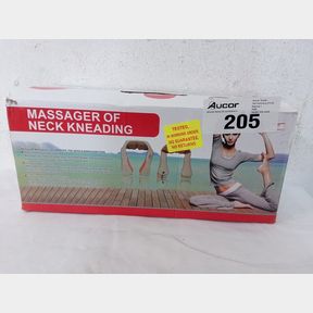 4D NECK BACK SHOULDER MASSAGER WITH HEAT DEEP KNEADING MASSAGE PILLOW - 4D NECK BACK SHOULDER MASSAGER WITH HEAT DEEP