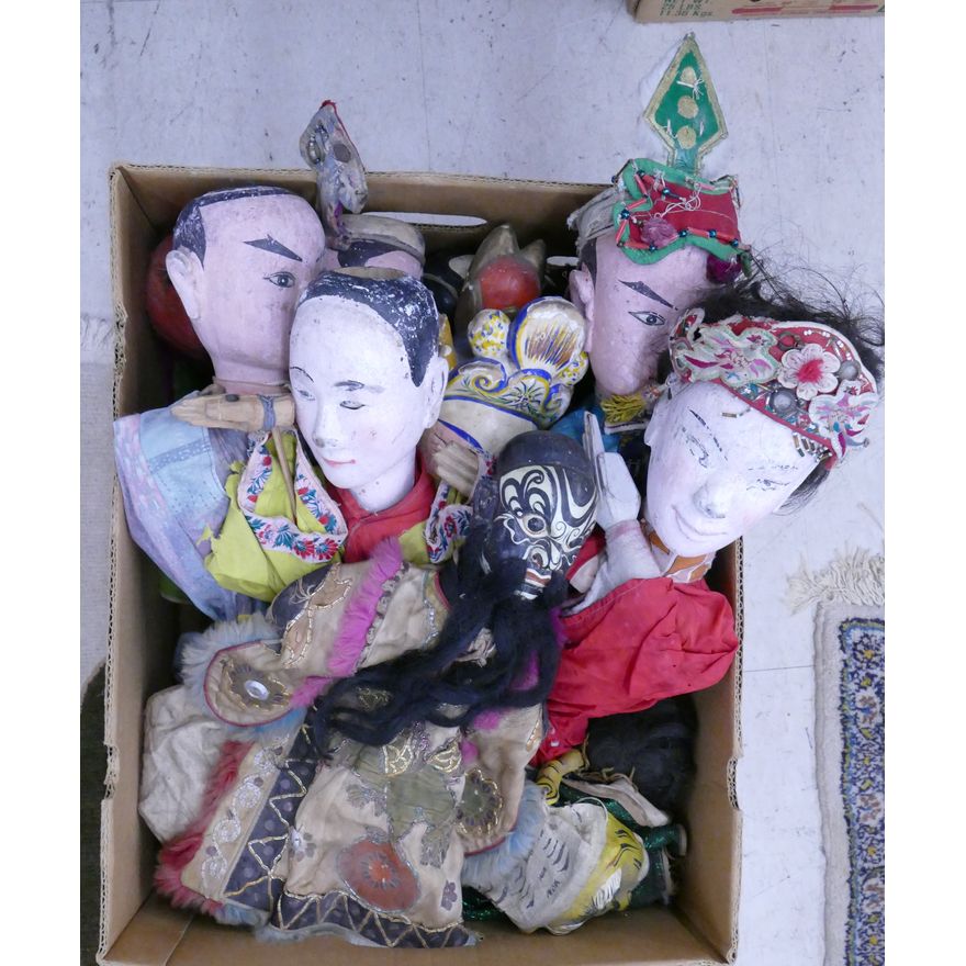 Box Asian Large Puppets