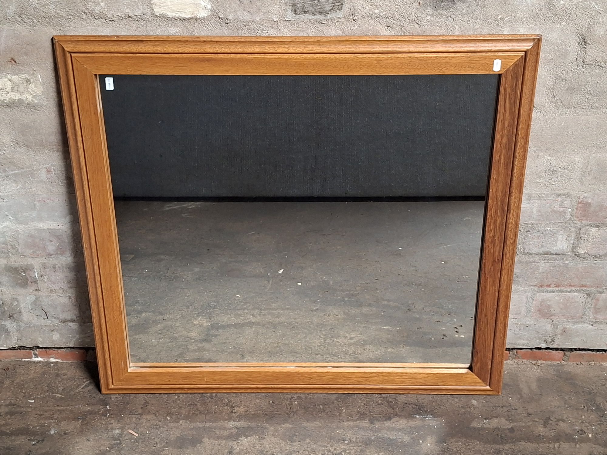 214 · WALL MIRROR