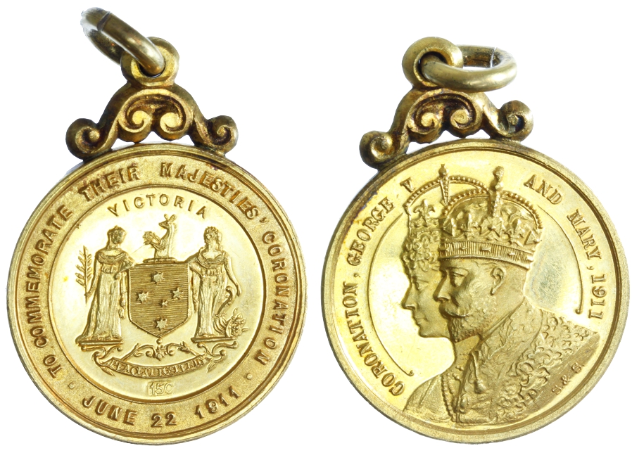 15ct Gold 1911 Coronation, Victoria