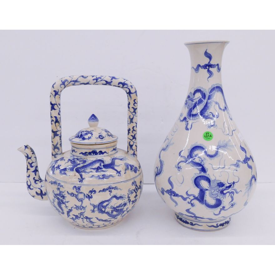 2pc Chinese B&W Dragon Vase (15'') & Large Teapot (12'')