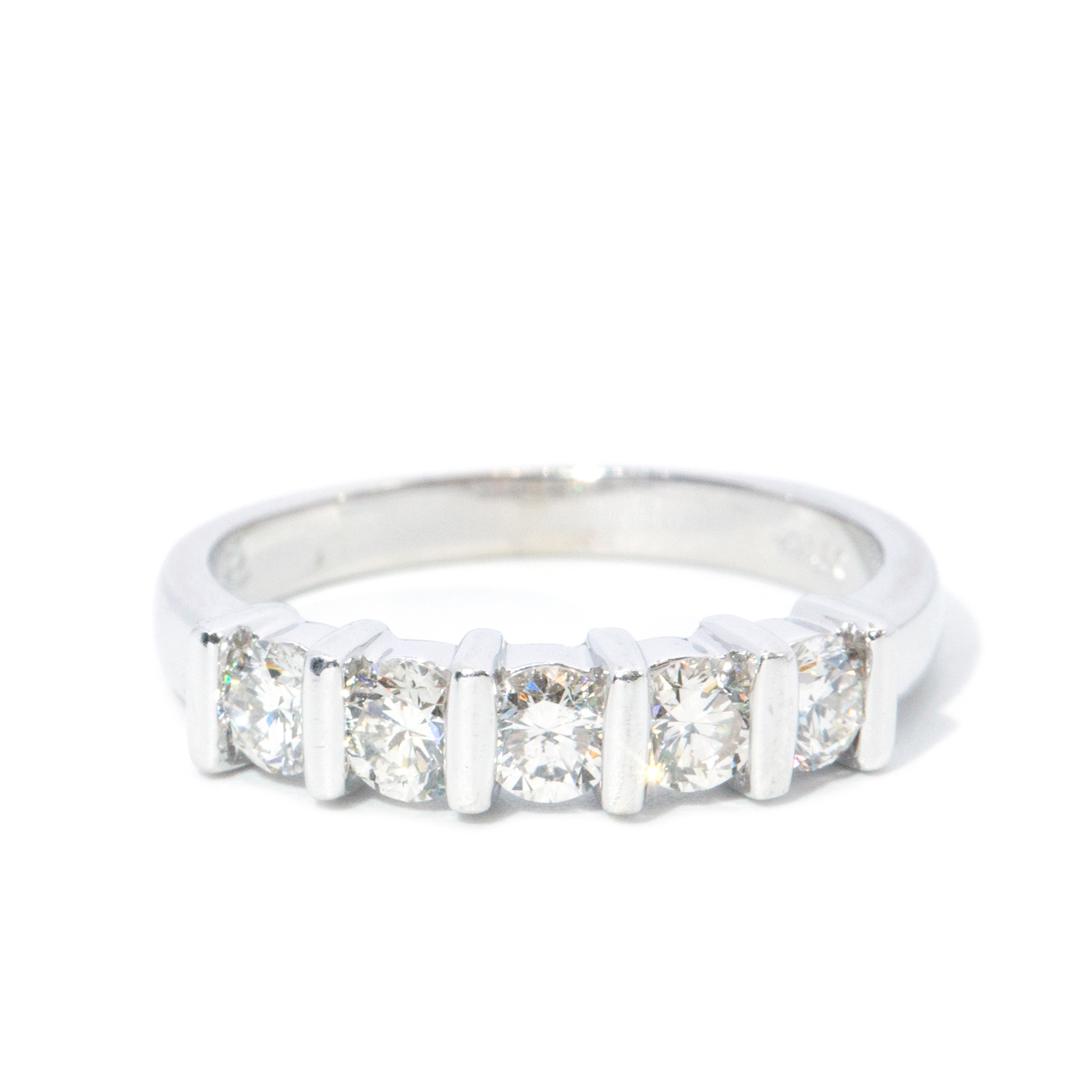 18ct Diamond Ring