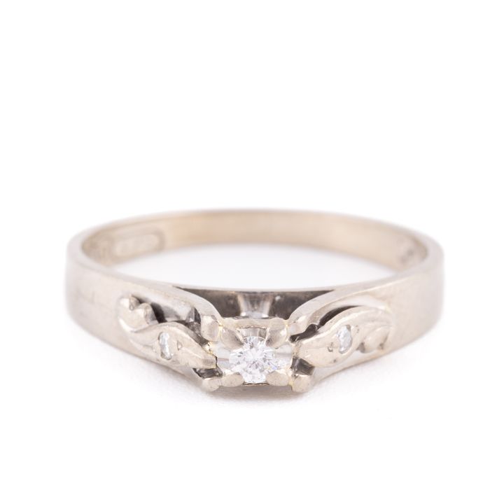 Vintage Diamond Ring 18ct Gold