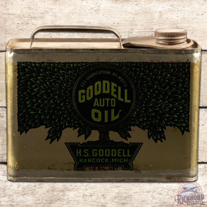 Goodell Auto Oil Hancock Michigan Half Gallon Motor Oil Can - 8.5