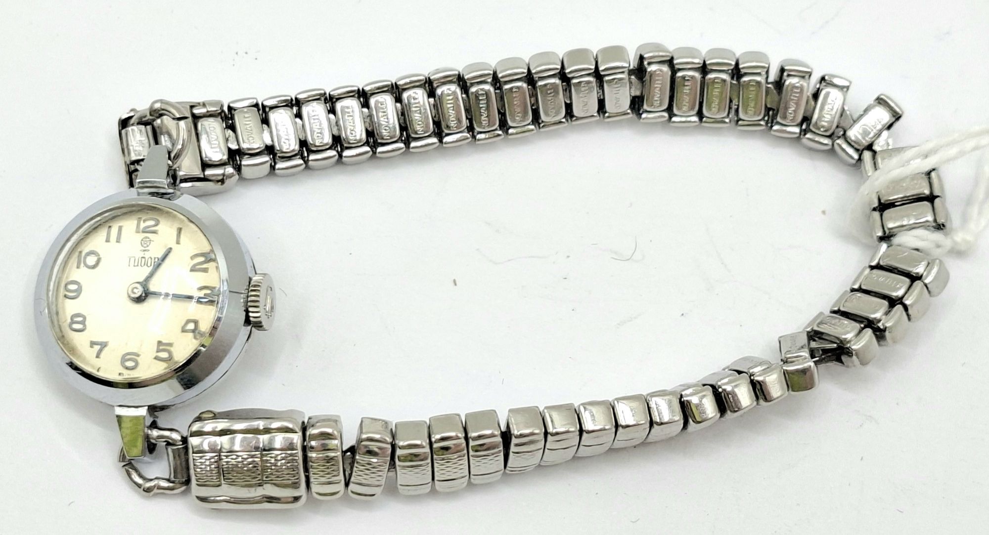 1032 · LADIES TUDOR WRIST WATCH