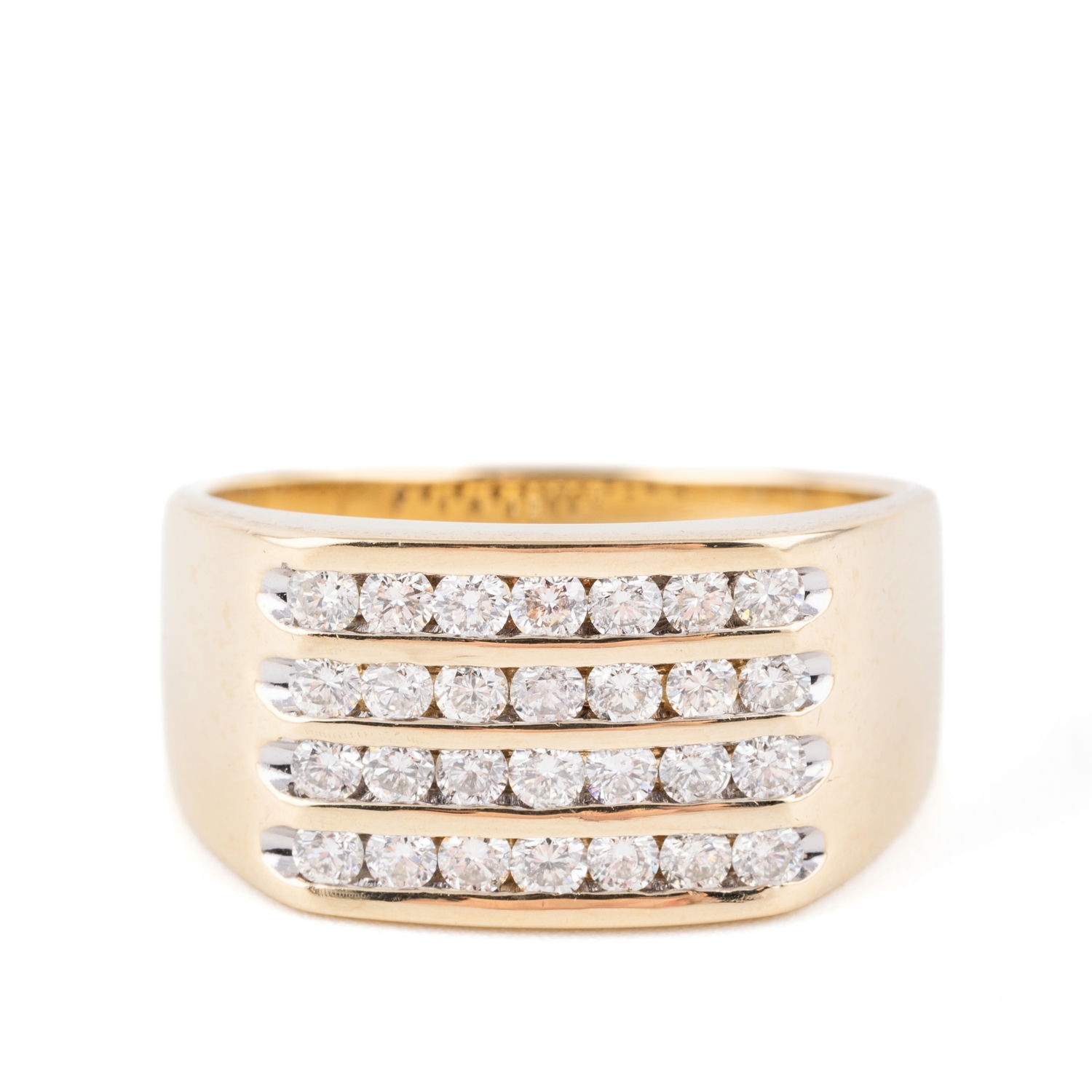 195 · 0.85 Carat Diamond Ring 10ct Gold