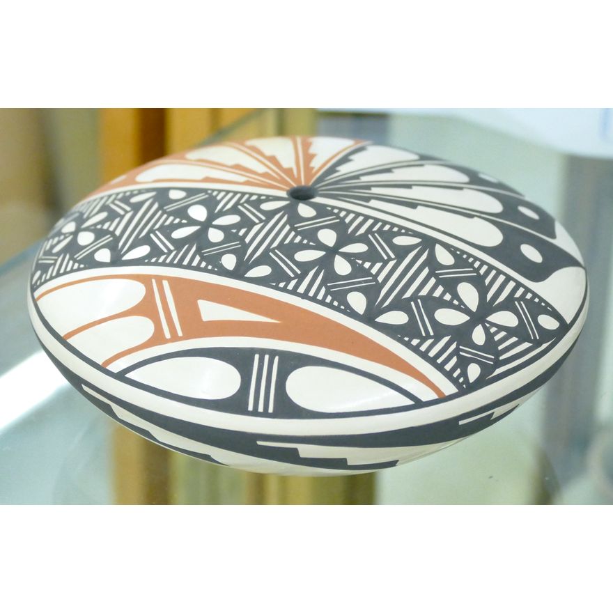 R. Sandia Jemez Decorated Seed Jar 5'' Diam.