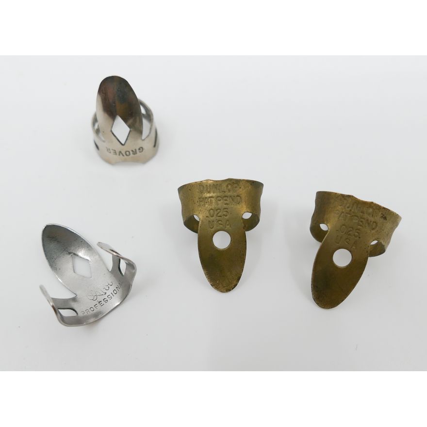 4pc Vintage Metal Fingerpicks