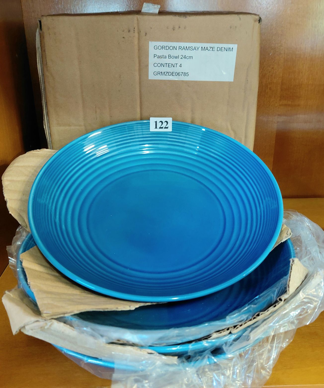 122 · GORDON RAMSAY BY DOULTON  BOWLS