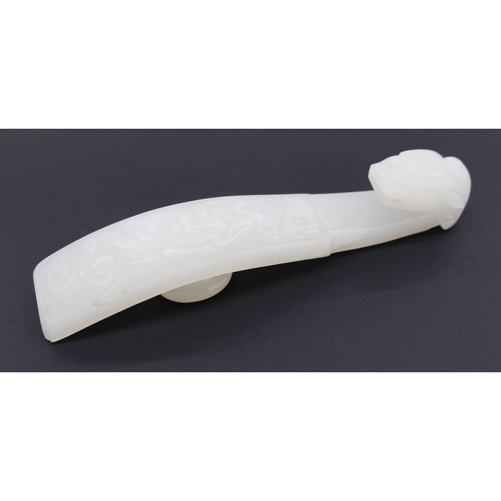Fine Chinese White Jade Dragon Belt Hook