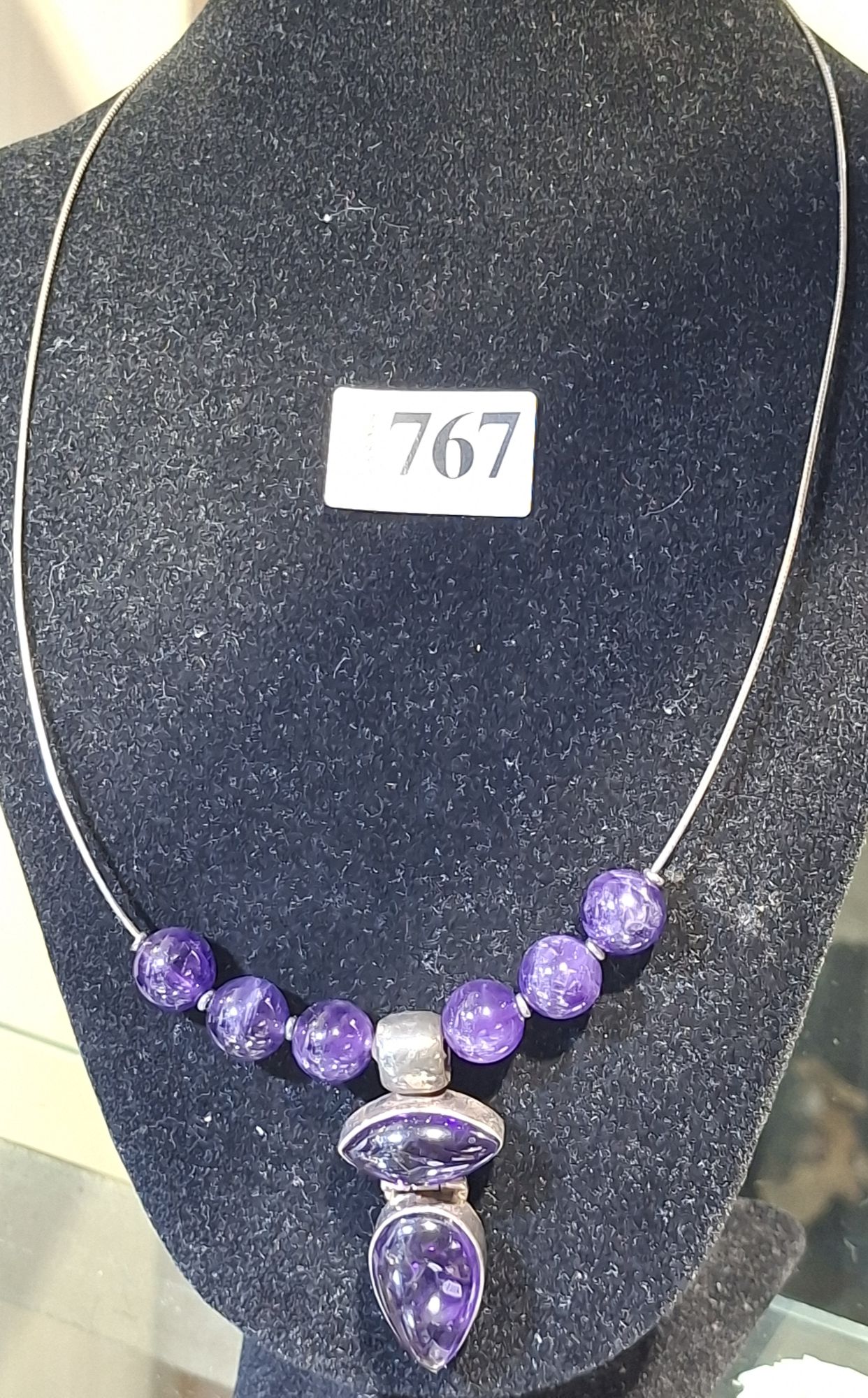 AMETHYST NECKLACE ON CHAIN