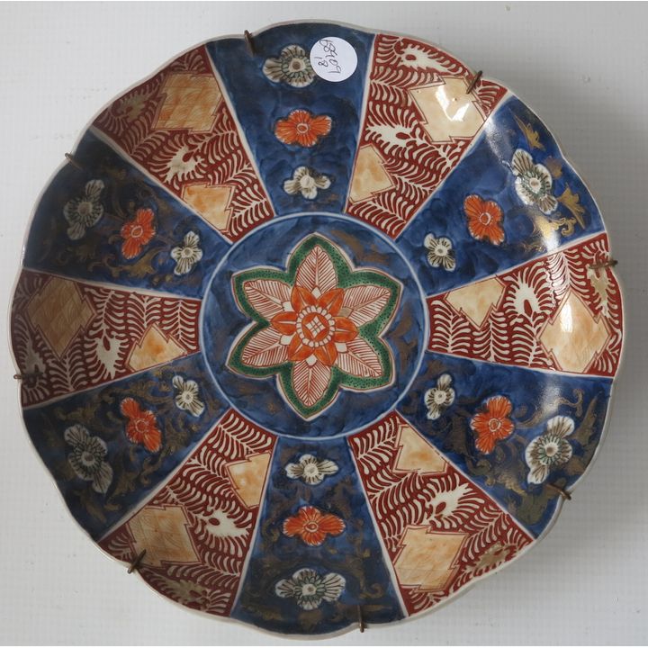 19TH CENTURY IMARI PLATE AND A SIDE PLATE