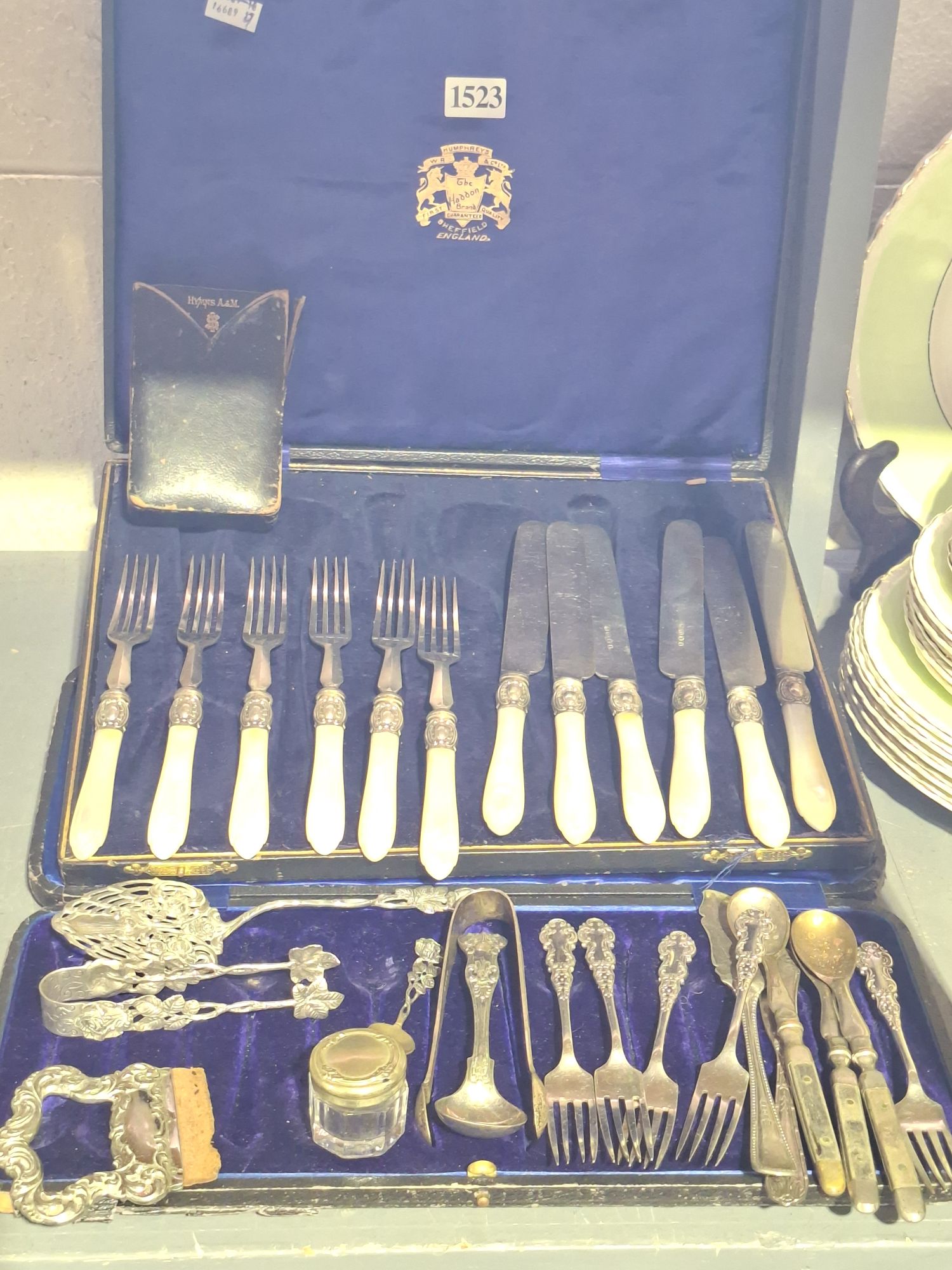 SILVERPLATED CUTLERY AND 835 SPOON