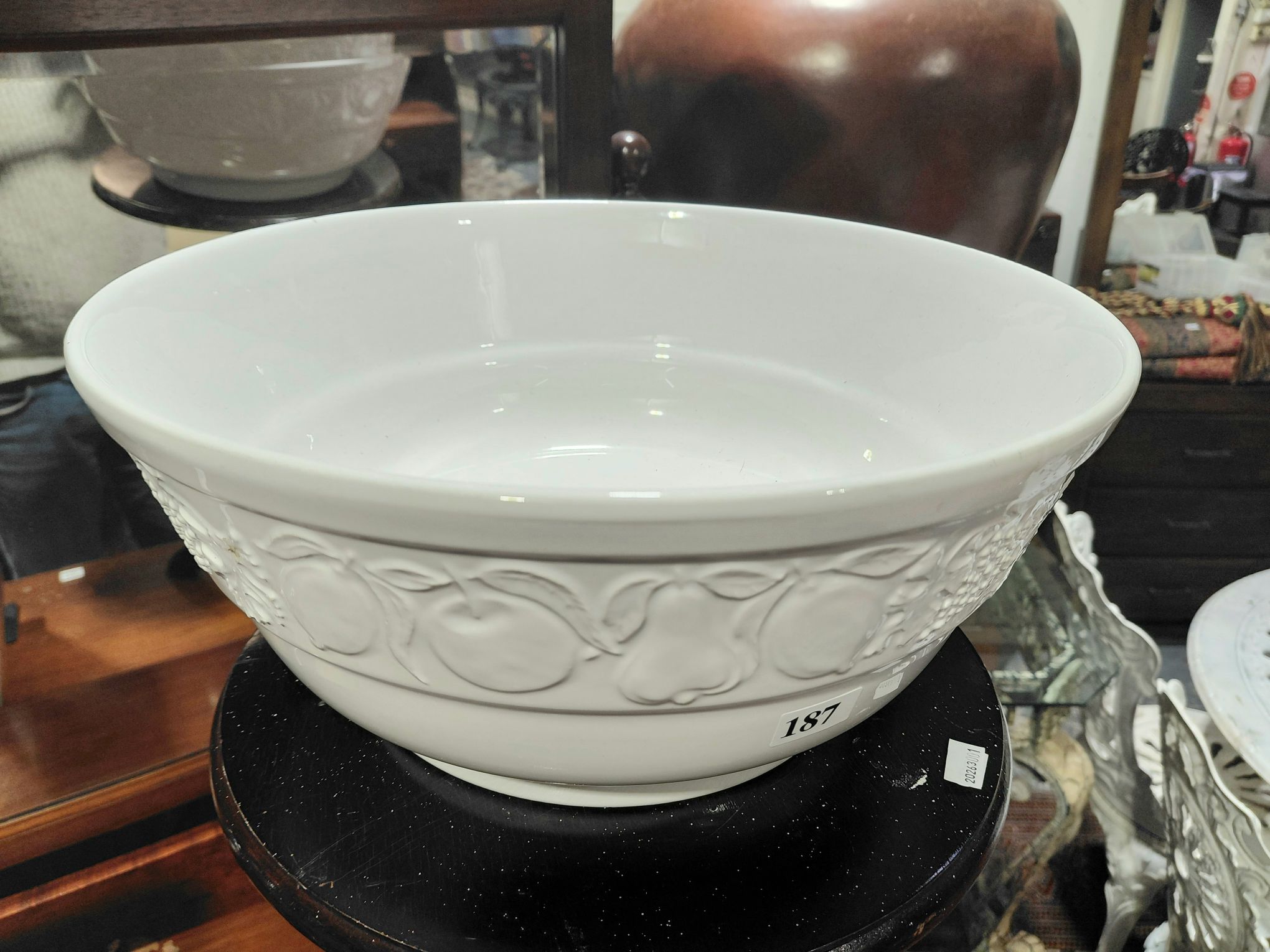 187 · LARGE ITALIAN SALAD BOWL