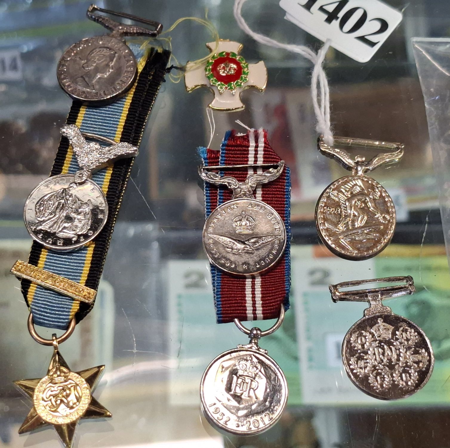 COLLECTION OF MINIATURE MILITARY MEDALS