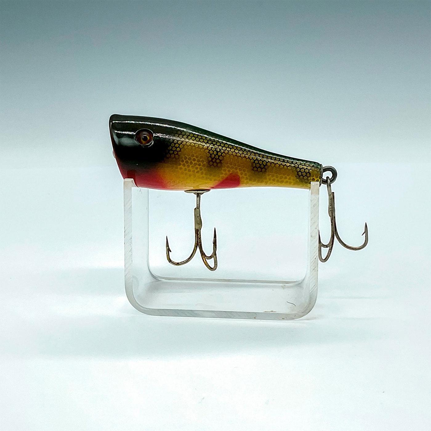 Sold at Auction: VINTAGE CREEK CHUB LURES FISHING LURE