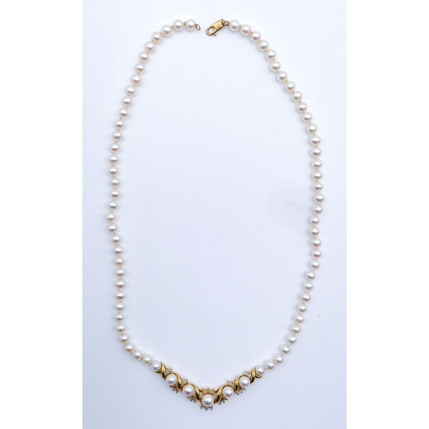 Ladies 14k Diamond and Pearl 5-6mm Necklace 16''