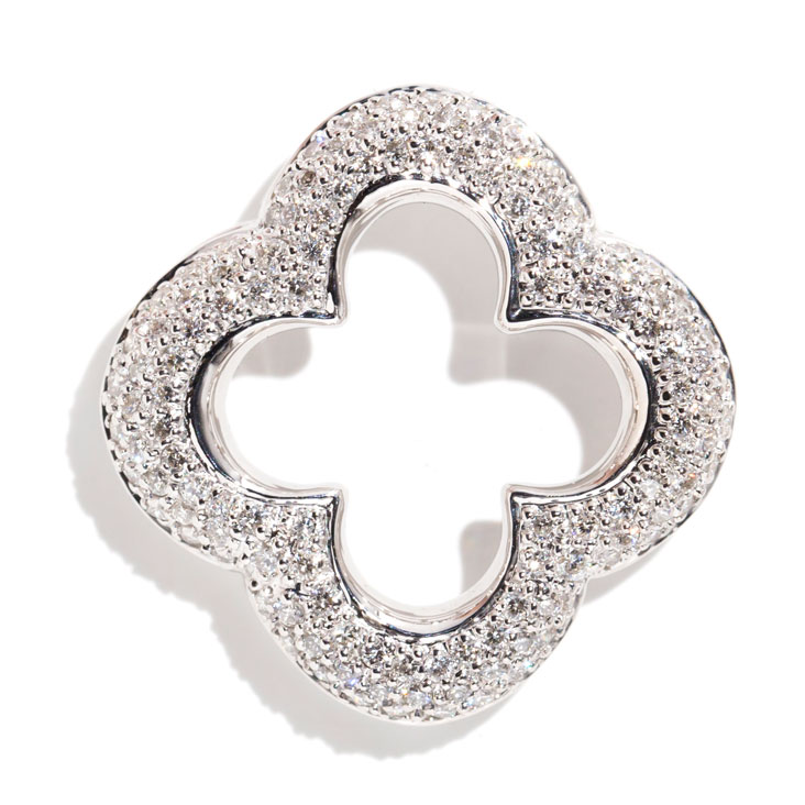 247 · 1.00 Carat Diamond Pendant,