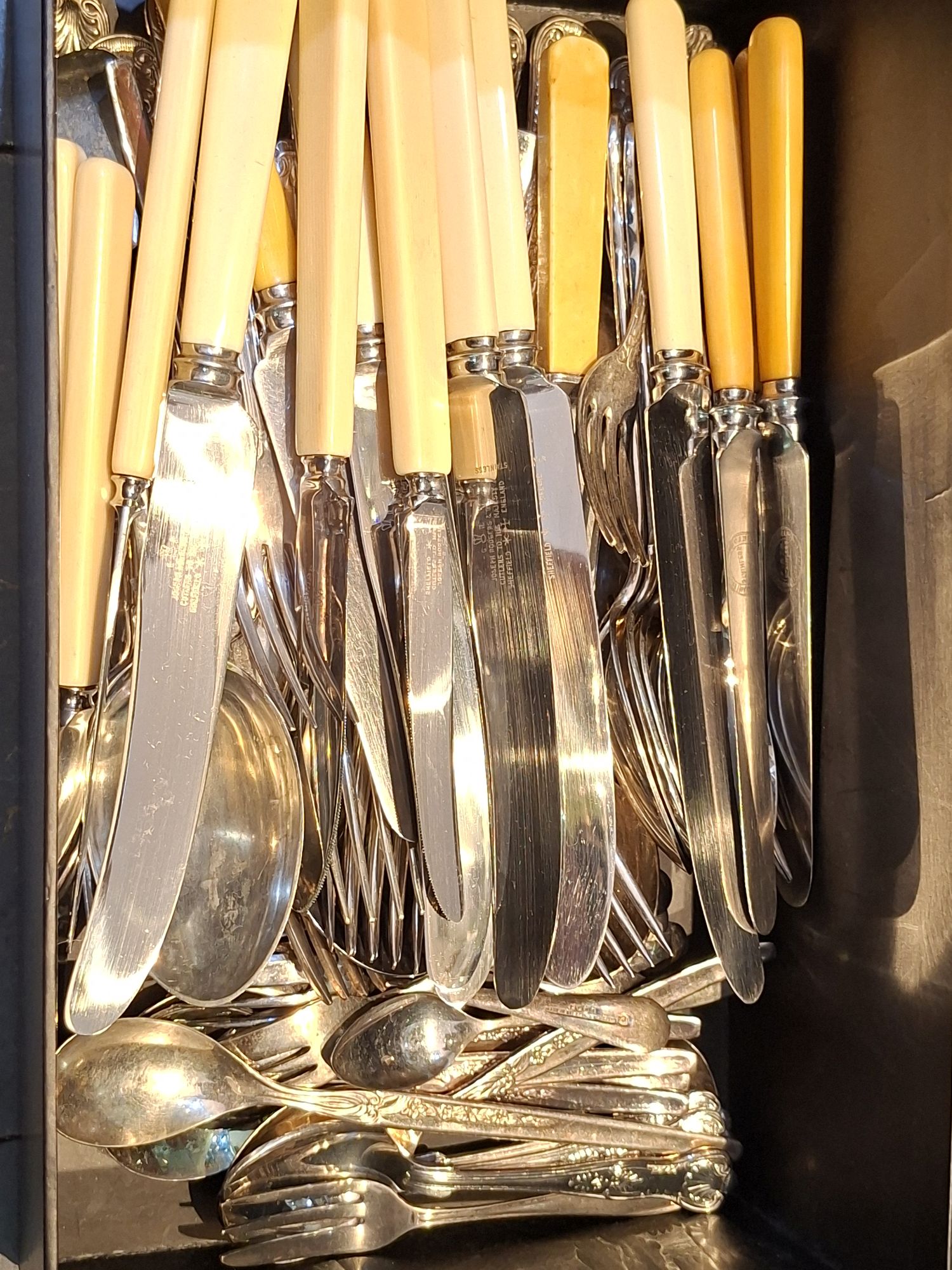 Bone Handled Knives And Cutlery
