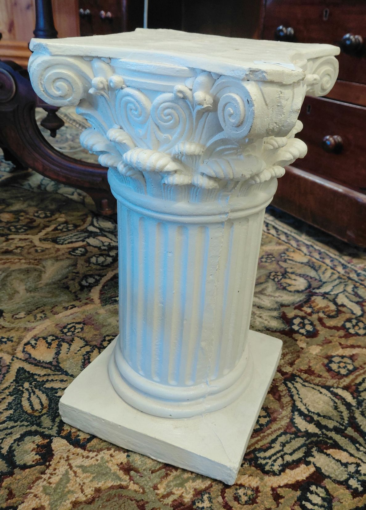 82 · DECORATIVE PEDESTAL