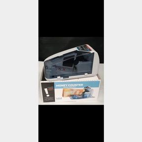 COMPACT AND PORTABLE MONEY COUNTER - 51818/10696