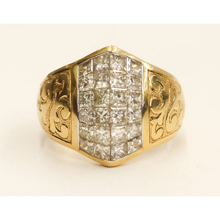 3.84ctw Diamond 18k Square Cut Ring