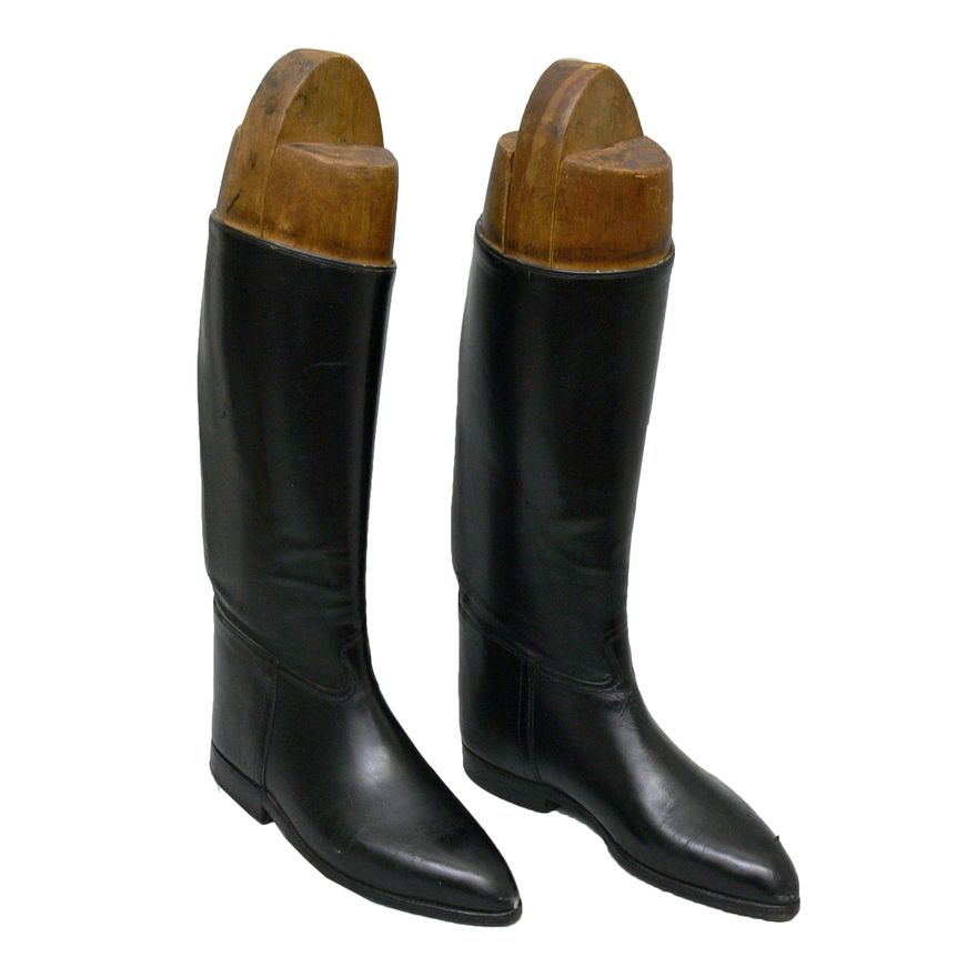 BUTY OFICERKI