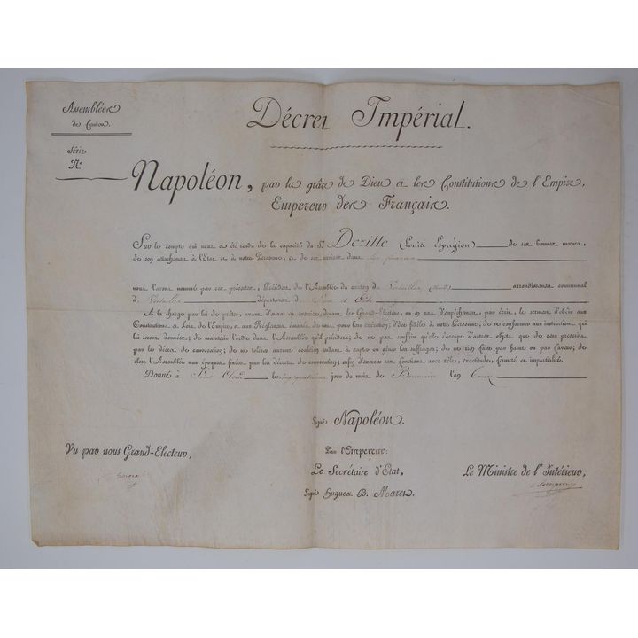 NAPOLEON - IMPERIAL DECREE - Napoleon, par la grace de dieu et les Constitutions de l'empire, Empereur des Francais.