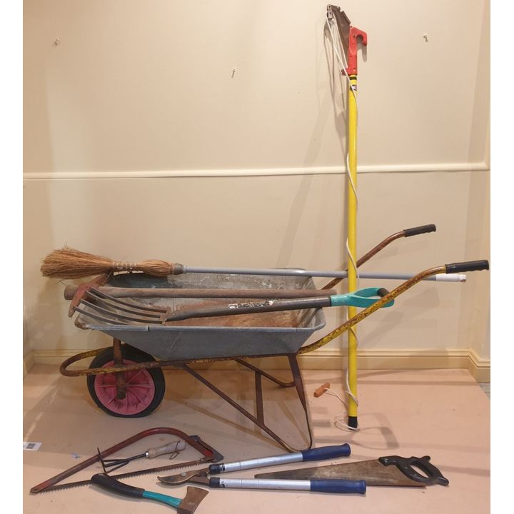 Wheelbarrow & Garden Tools