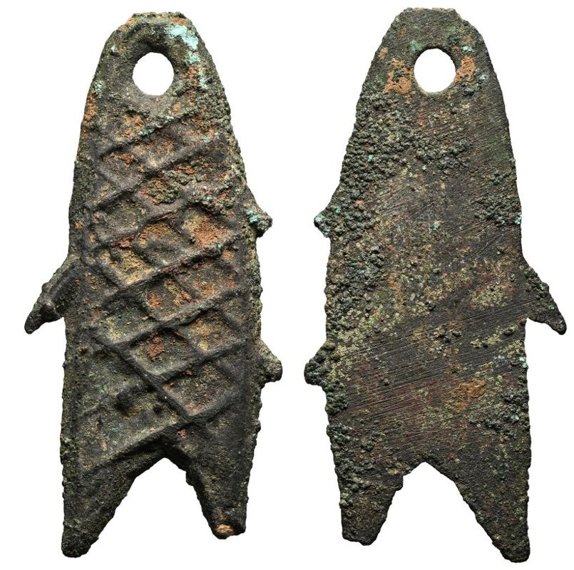 時代金工　古銅　魚　紙鎮　置物　時代箱付　M　B53 LOT05135_China_350BC_merge_2.