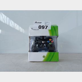 WIRED REMOTE GAMEPAD FOR XBOX 360 OR PC -