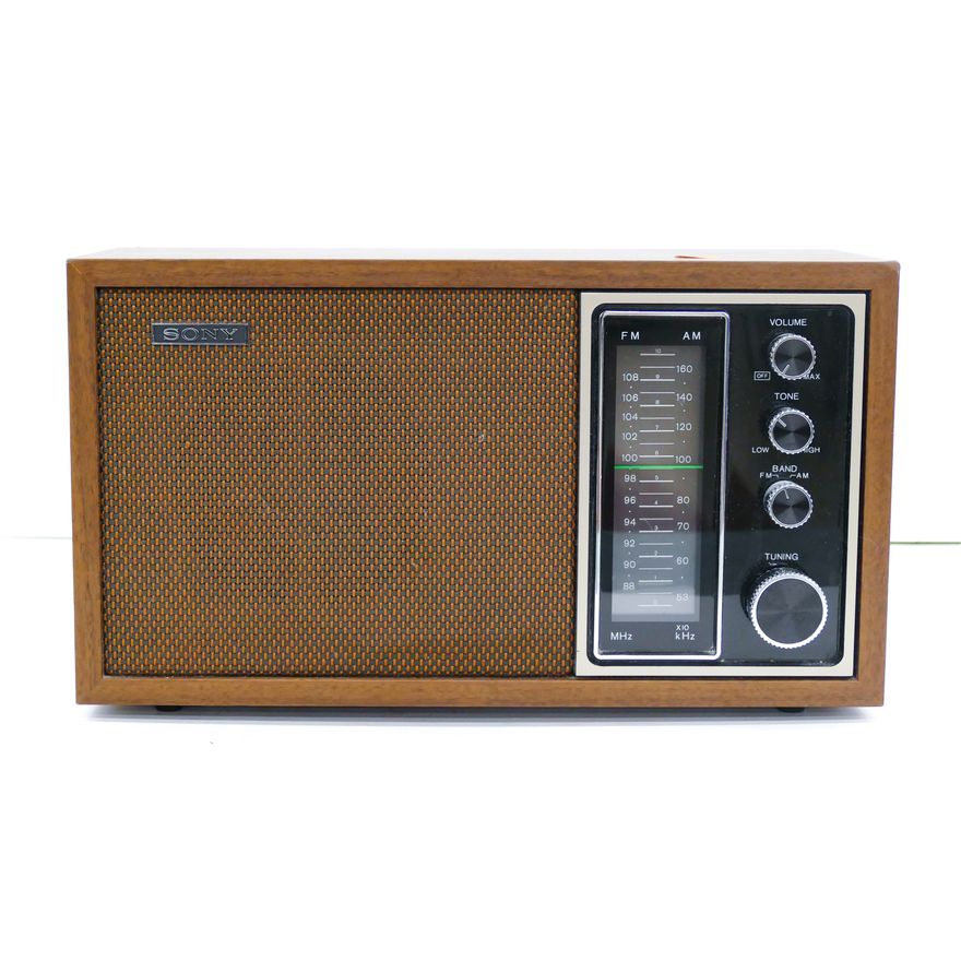 Vintage Sony TFM-9440W FM/AM Radio 13''