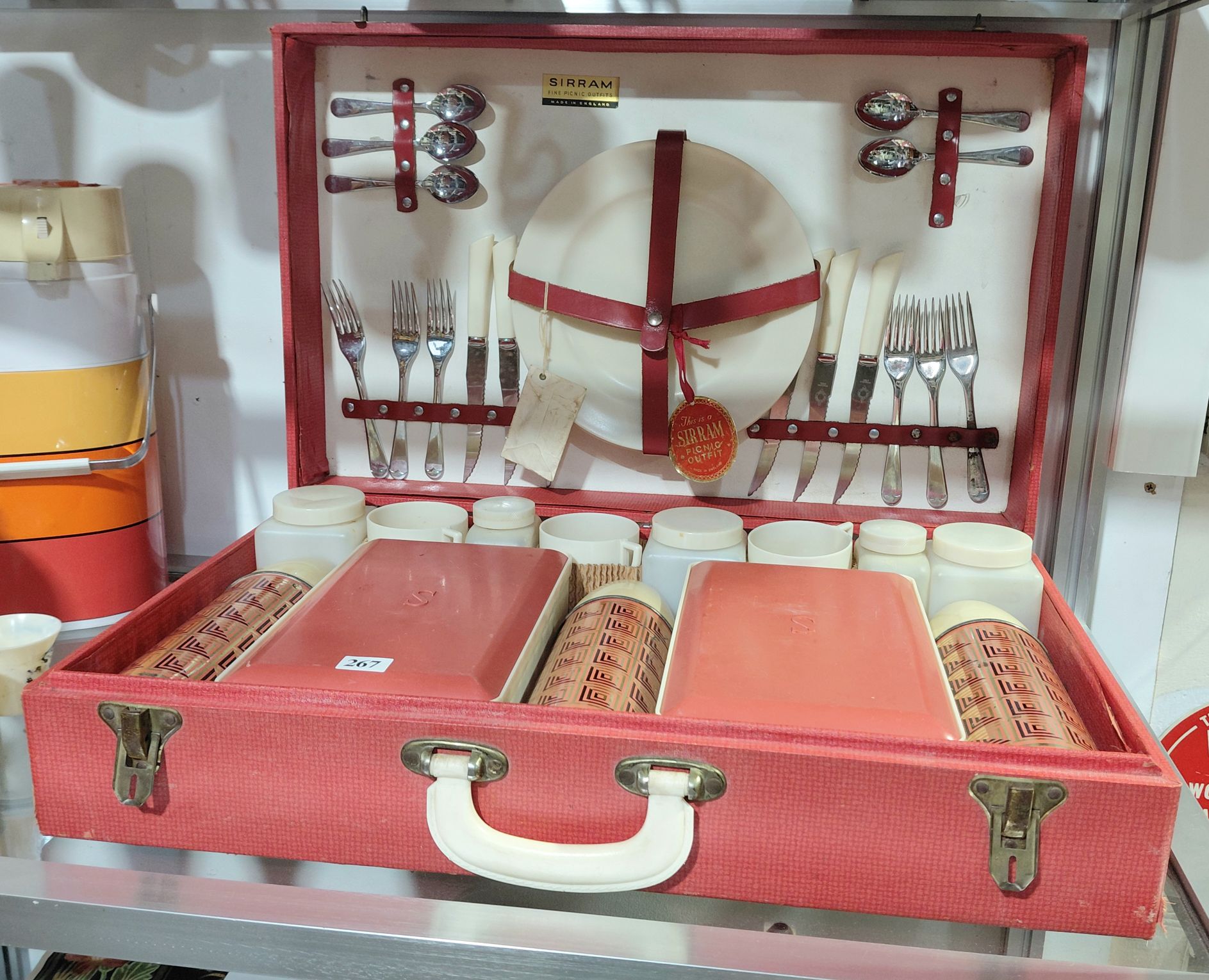 267 · SIRAM VINTAGE TRAVEL PICNIC SET